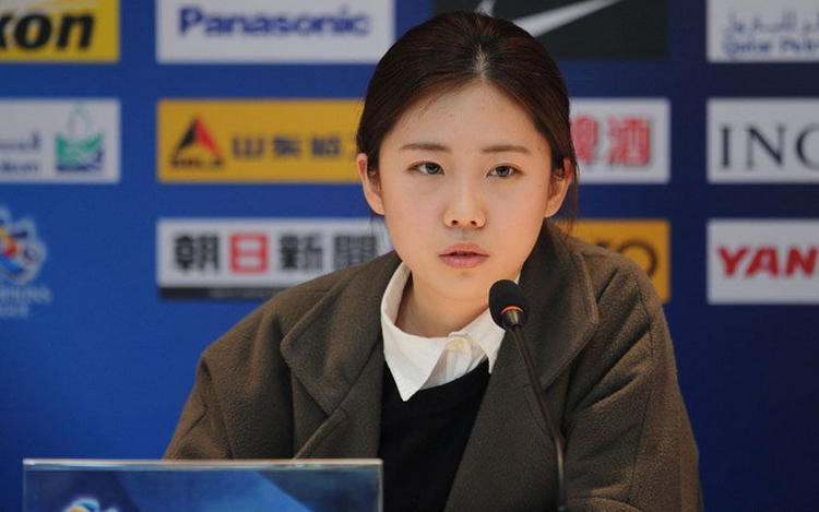 《屠呦呦传》英文版伦敦首发,精通中英文的翻译人才海外就业不愁!